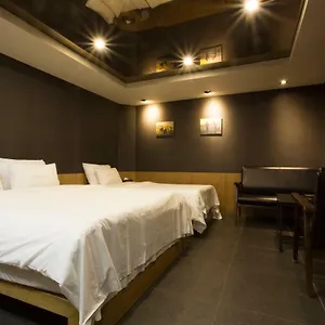 Cherry Hotel Seoul