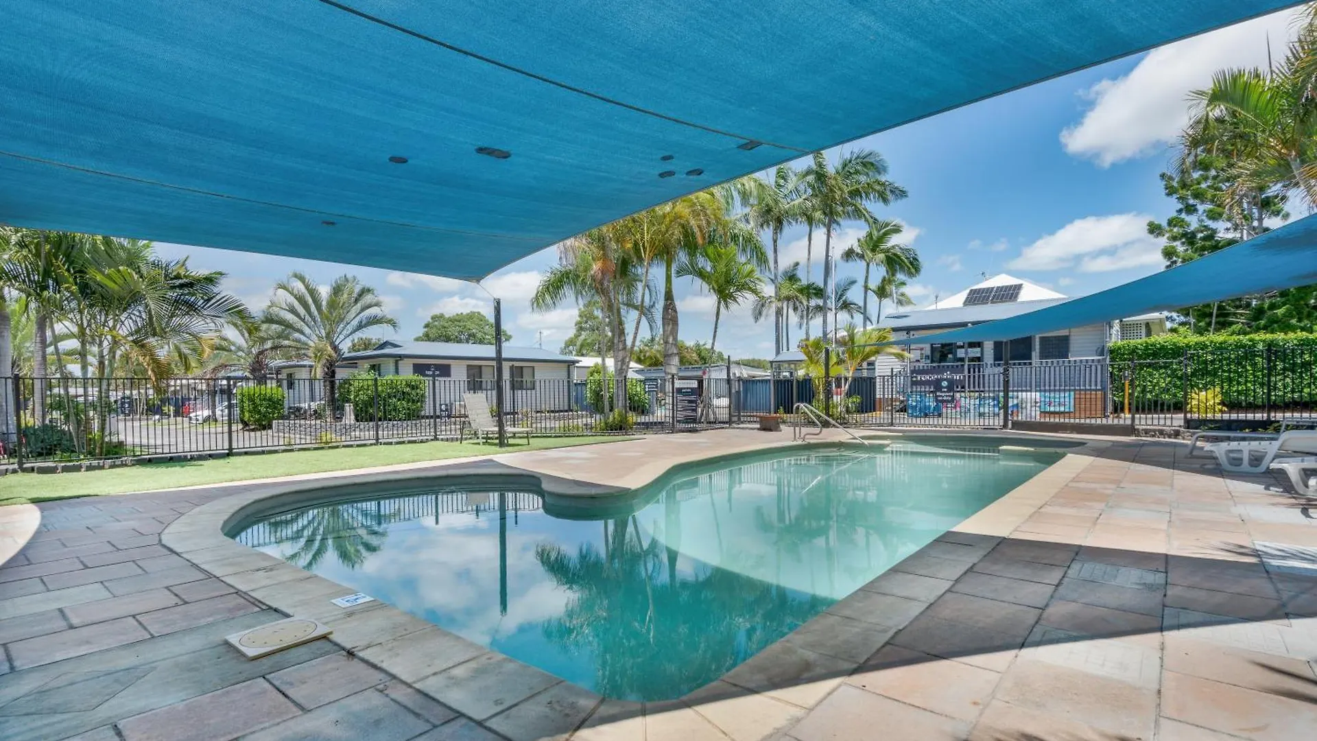 Tasman Holiday Parks - Fraser Coast Χέρβεϊ Μπέι